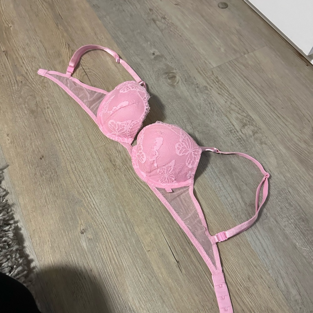 Victoria's Secret Pink Bra with Molded Cups